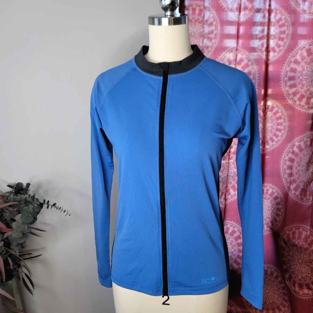 Sunday Afternoons Swim Shirt Blue Size XS